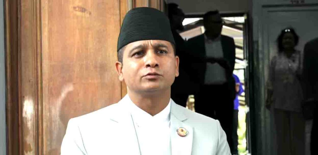 एमालेको प्रश्न– प्रधानमन्त्रीको अभिव्यक्ति र रवि लामिछानेको भारत भ्रमणबीच तादम्यता थियो ?
