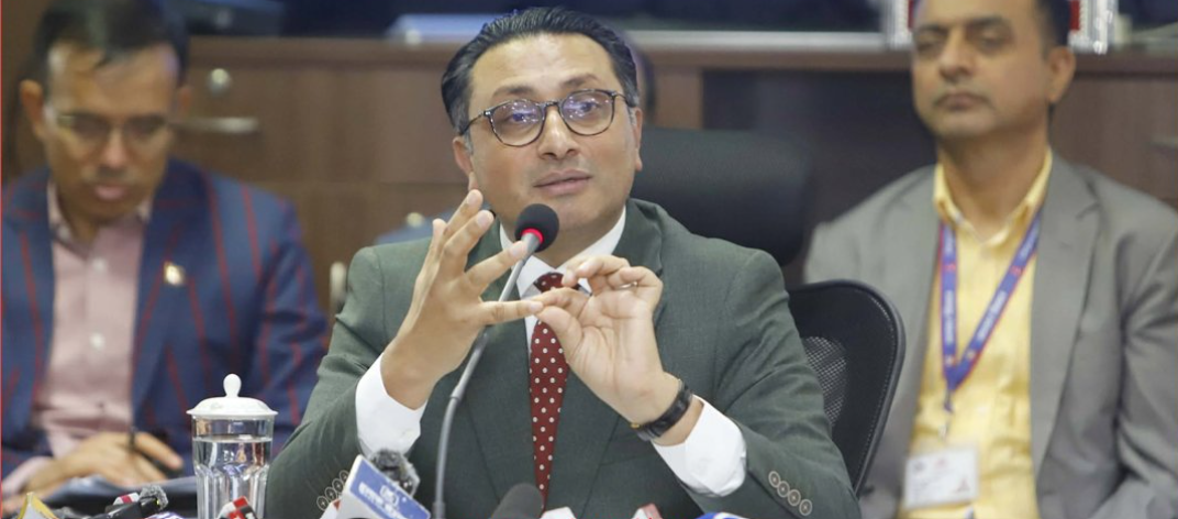कोभिडपछि सुस्ताएको राजस्व २० प्रतिशतले बढाउने लक्ष्य, ‘महानगरको सूत्र सङ्घमा लागू गर्ने’ अर्थमन्त्री वाग्लेको दाबी
