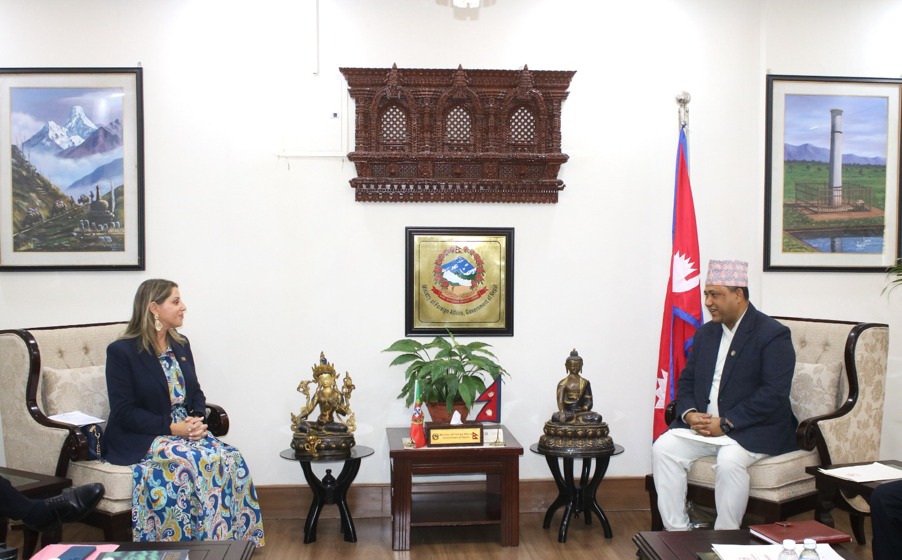 नेपाल–पोर्चुगल सम्बन्धमा गति: उप–विदेशमन्त्री डा. आना इसाबेल जेभियर र मन्त्री शिशिर खनालबीच भेट